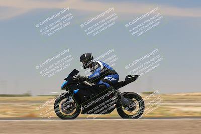 media/Jul-22-2022-TrackDaz (Fri) [[ca4971259a]]/Group B/130pm (Wheelie Bump)/